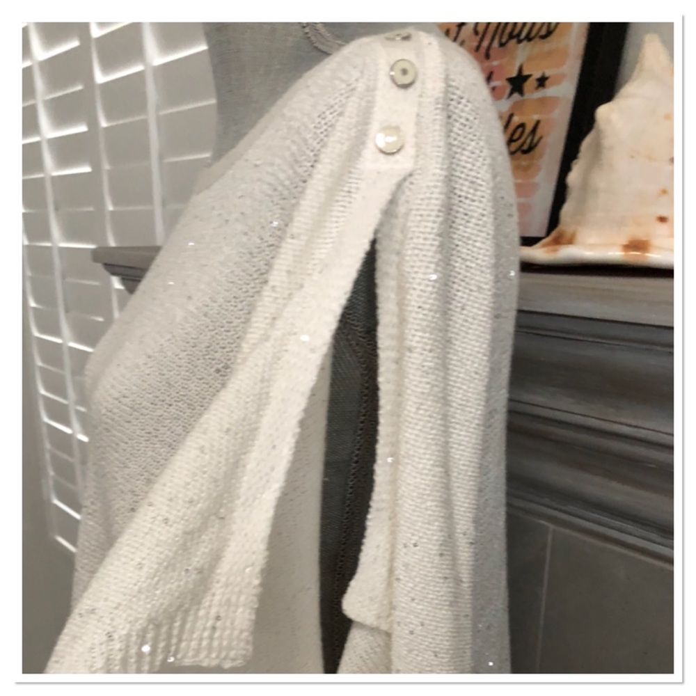 Sweater With Tiny Sparkle Sequins - image 4